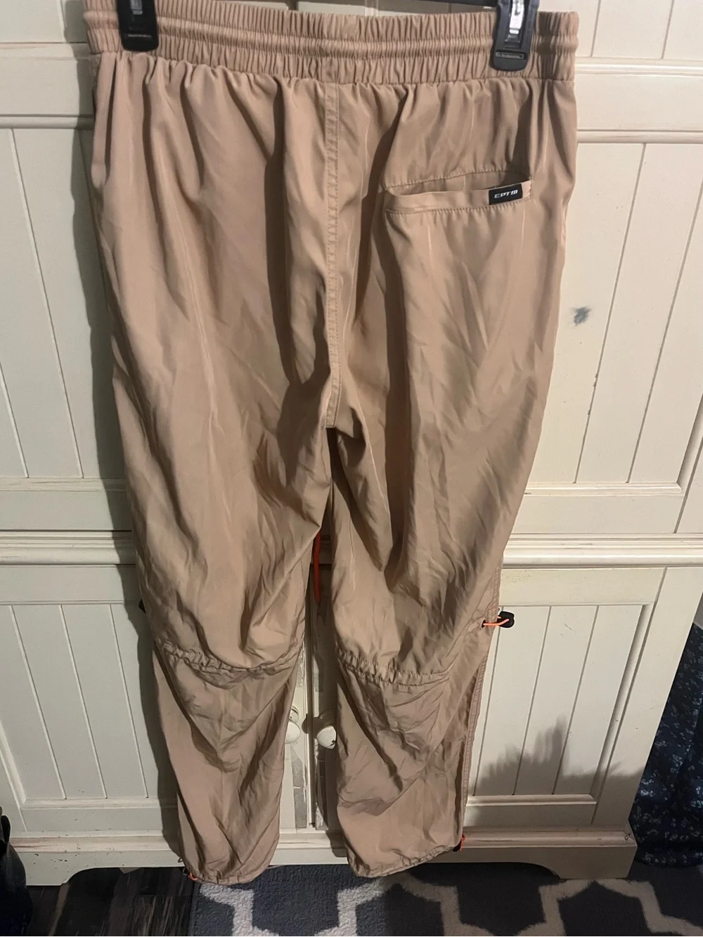 (KHAKI) EPTM Hyper Neon Drawstring Track Pants